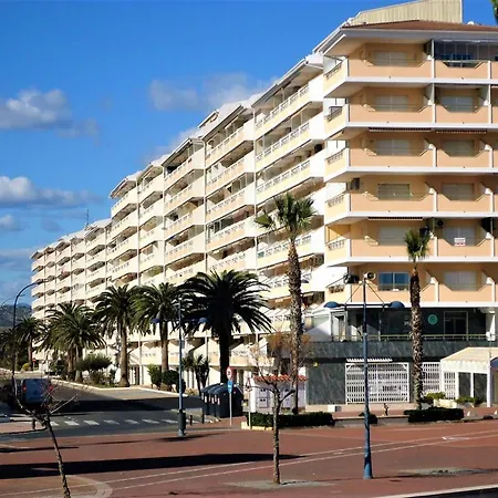 Estudio Primera Linea Playa Penismar C2 公寓